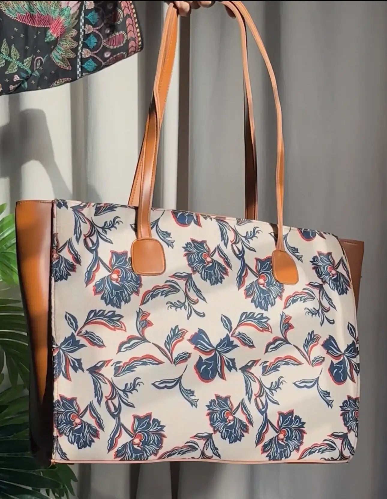 Zeeboon Side Rexine Canvas Tote SkyLeaf